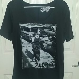 Old Navy collectables Audrey Hepburn tee shirt
